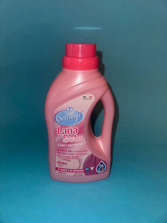 Detersivo lavatrice alla rosa